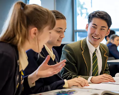 How Do I Seek For Admission In a UK University From Nigeria 2024/2025 Top 10 Best UK Universities for Nigerian Students